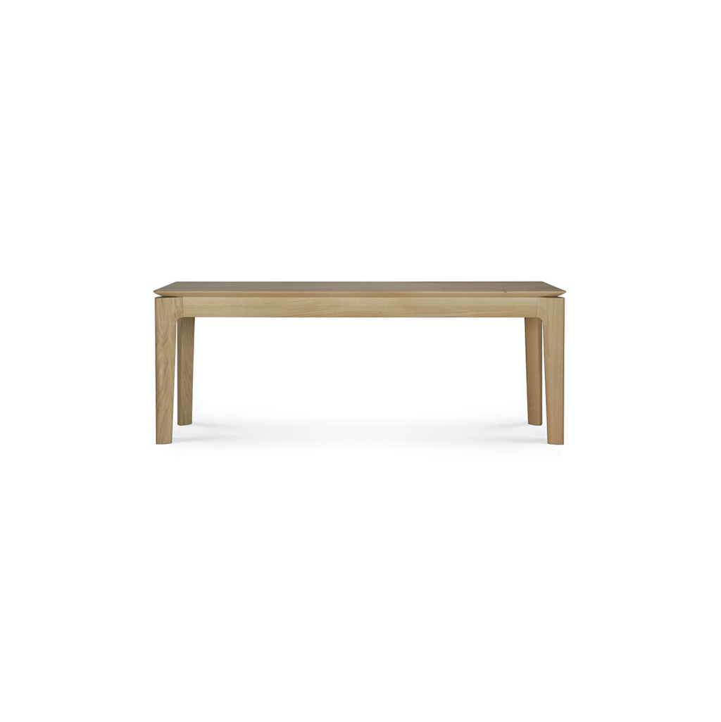 Banc de salle à manger scandinave en chêne massif avec pieds fuselés