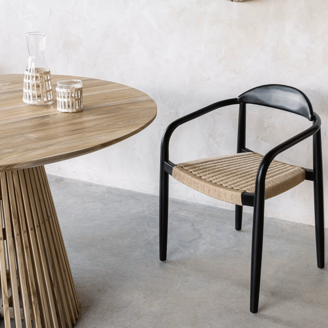 Table à manger ronde en teck massif naturel avec piédestal à lattes pour salle à manger