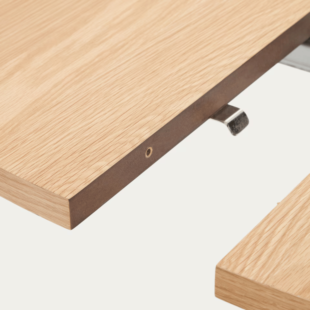 Table à manger ronde extensible en placage de chêne contemporain avec mécanisme d'ouverture facile pour salle à manger