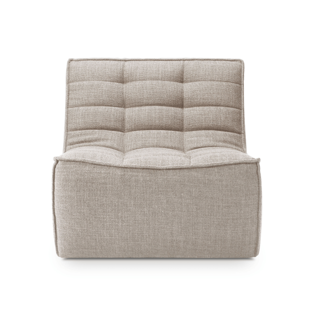 Fauteuil contemporain en polyester-acrylique avec assise capitonnée discrète pour salon