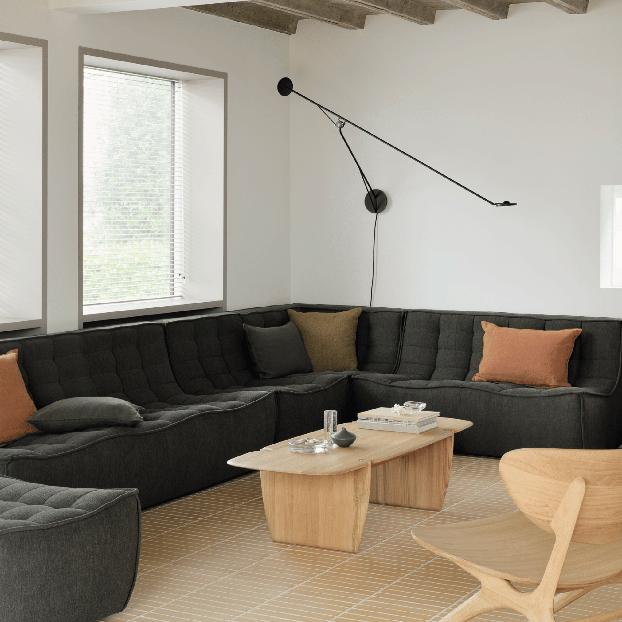 Fauteuil en coton recyclé écologique avec assise capitonnée en mousse haute densité pour salon
