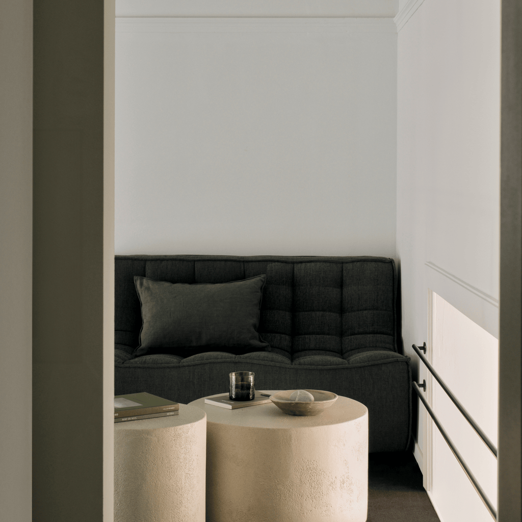 Fauteuil en coton recyclé écologique avec assise capitonnée en mousse haute densité pour salon