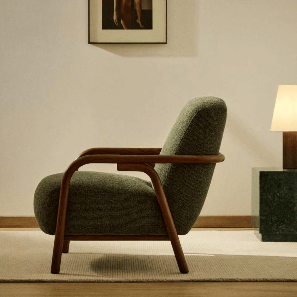 Fauteuil scandinave en polyester avec pieds en frêne massif pour salon