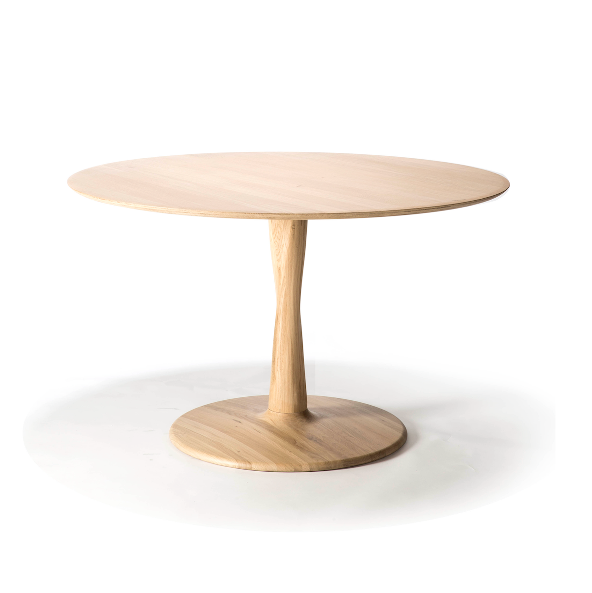 Table à manger ronde scandinave en chêne massif avec pied central sculptural pour salle à manger