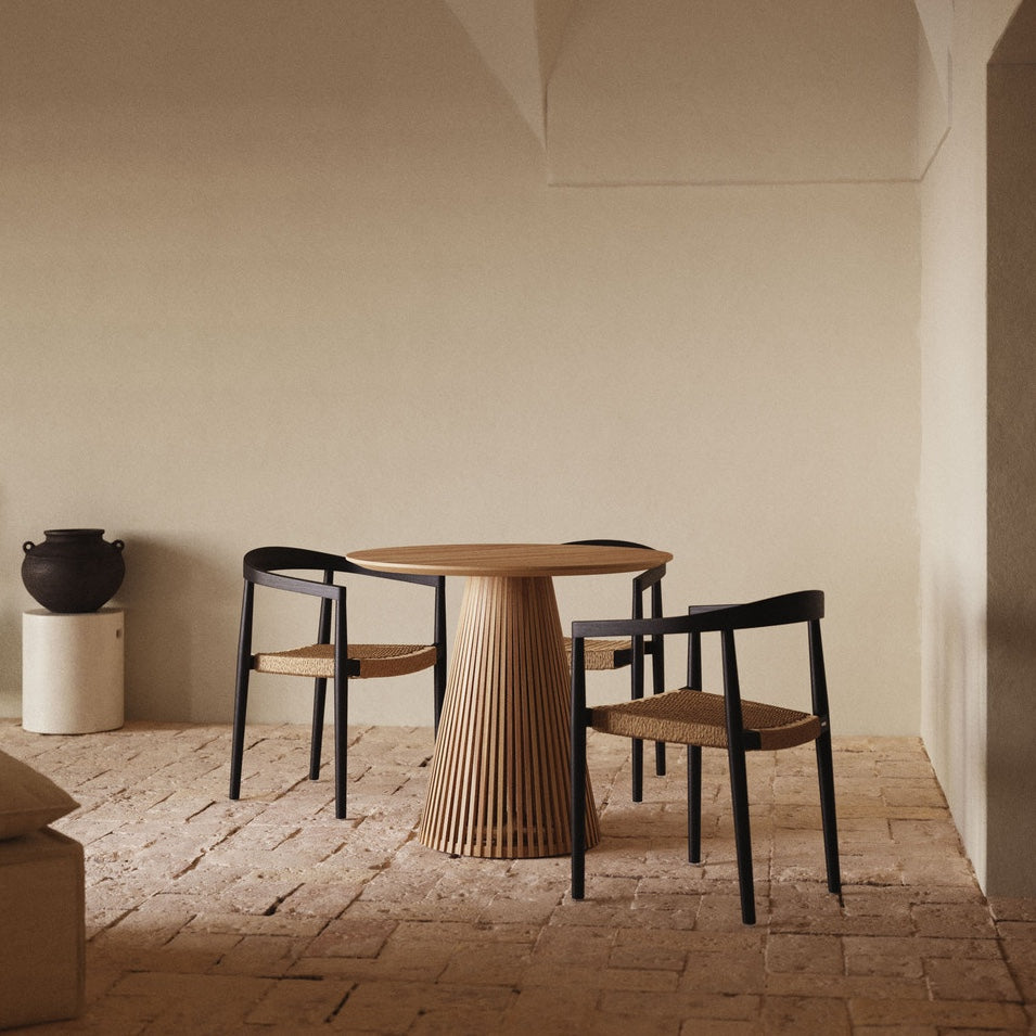 Table à manger ronde en teck massif naturel avec piédestal à lattes pour salle à manger
