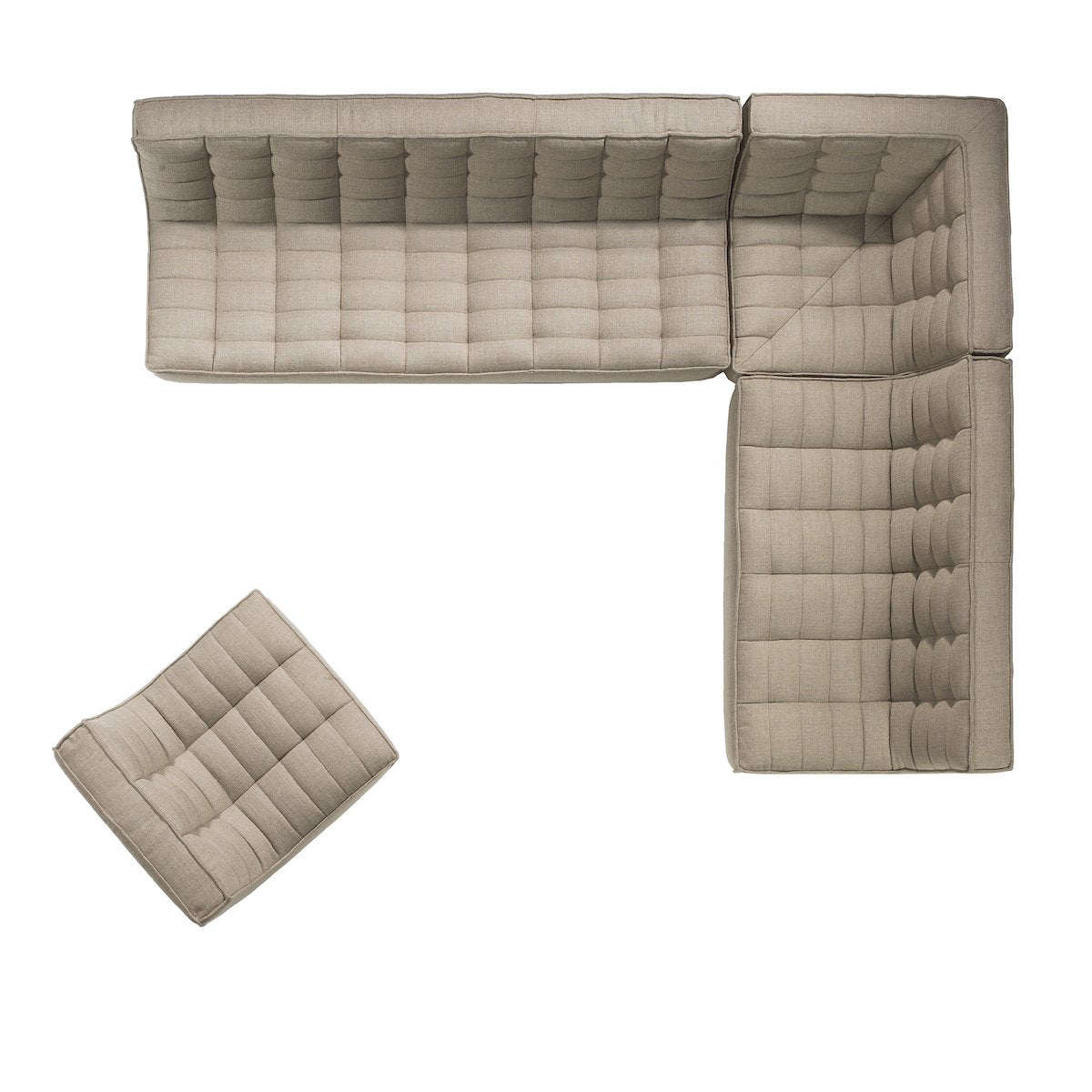 Fauteuil de salon classique en cuir pleine fleur aniline avec assise ergonomique capitonnée
