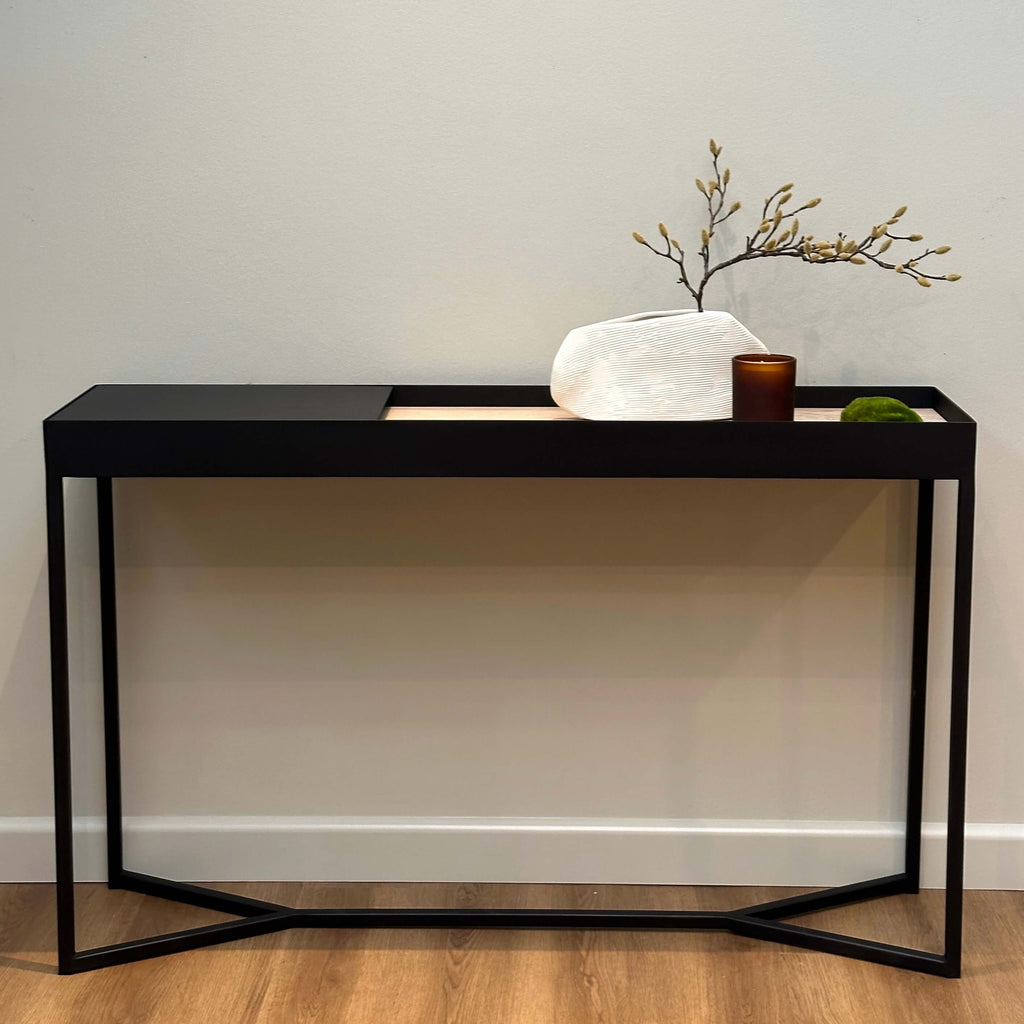 Console de rangement moderne en stratifié imitation bois avec compartiment caché à couvercle rabattable pour couloir